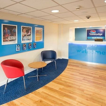 Travelodge London Park Royal 外观 照片